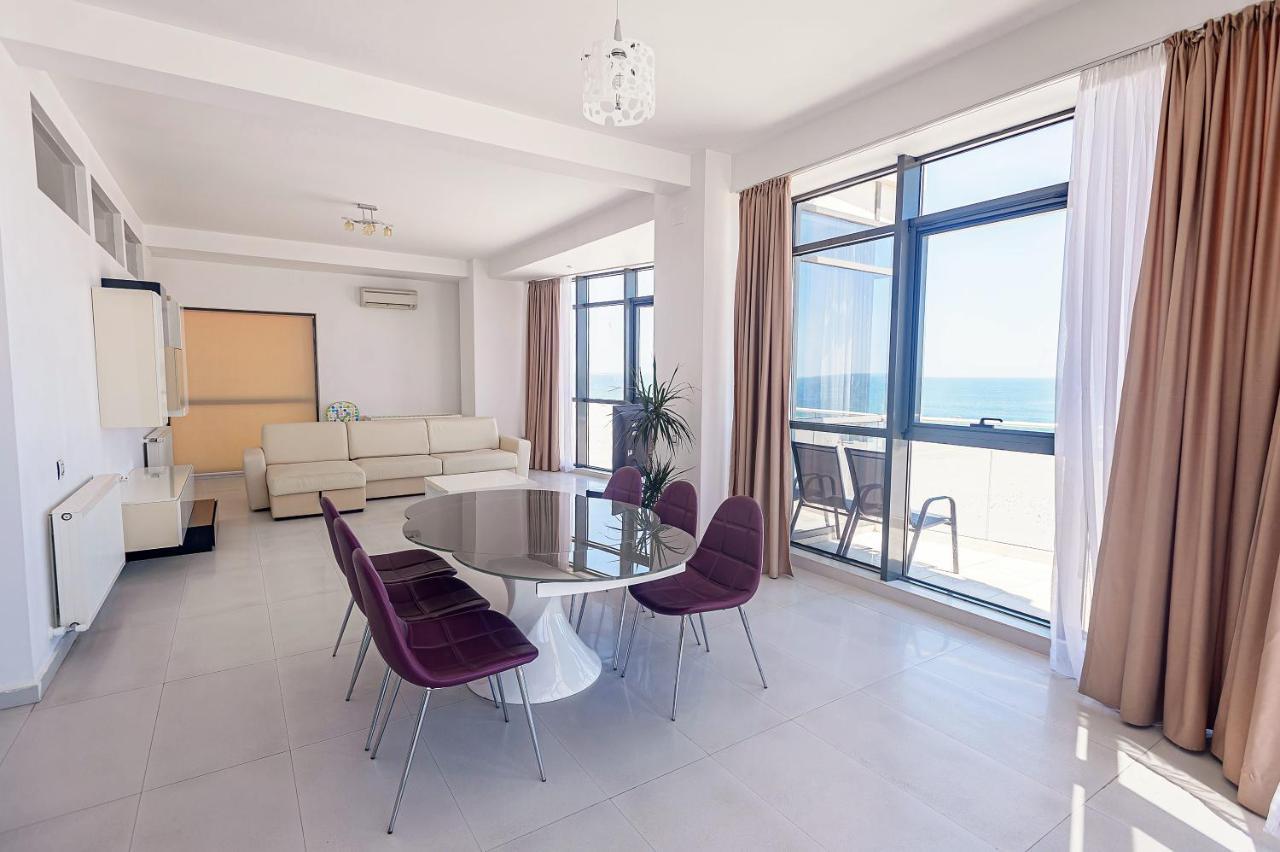Apartment Riviera