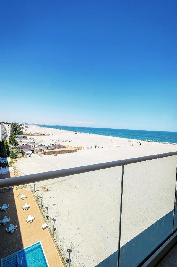 Riviera Apartment