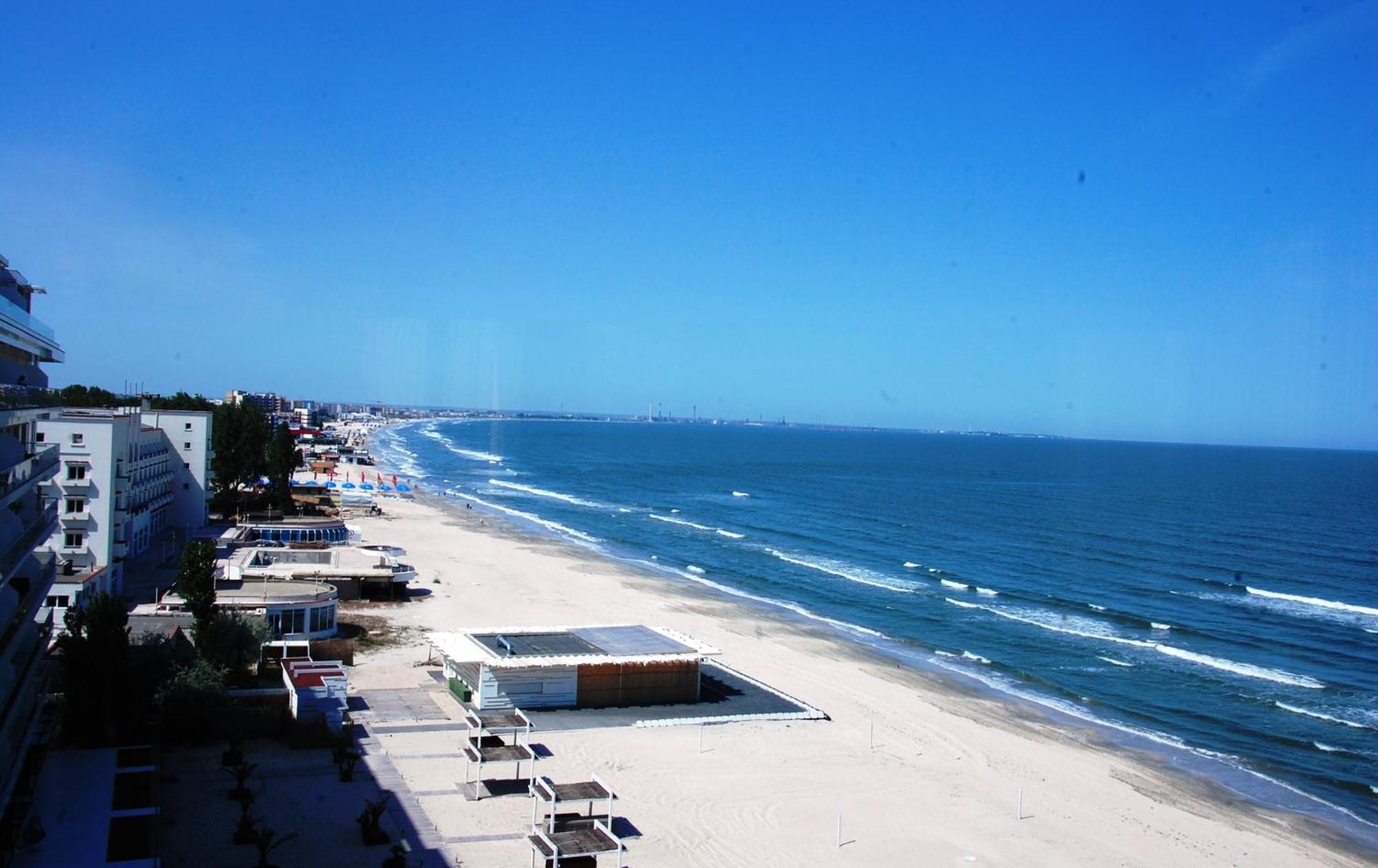 Riviera Apartment Mamaia